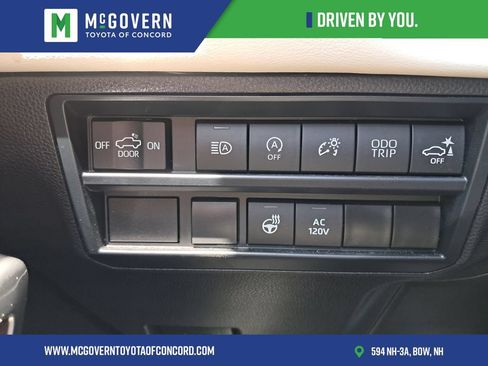 Used 2024 Toyota Tundra 1794 Edition AWD/4WD image 31