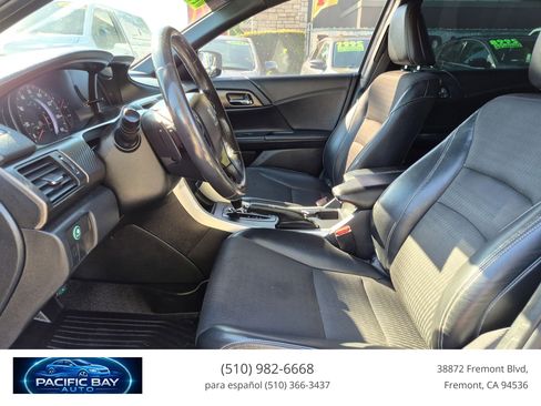 Used 2017 Honda Accord Sport image 11