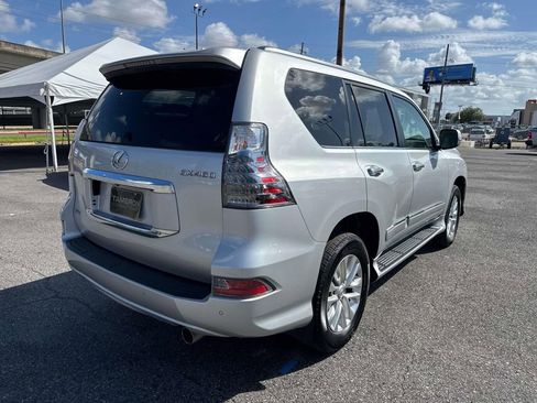 Used 2014 Lexus GX 460 w/ Premium Package AWD/4WD image 8