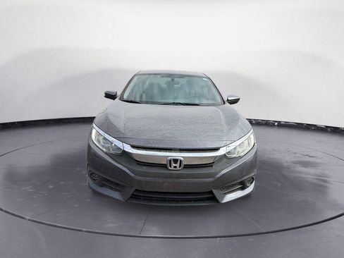Used 2016 Honda Civic EX-T image 2