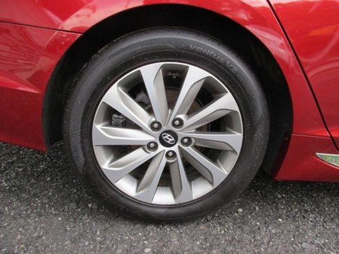 Used 2015 Hyundai Sonata Sport FWD image 12