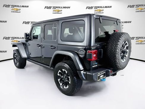 Used 2024 Jeep Wrangler Unlimited Rubicon 4xe AWD/4WD image 5