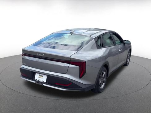Used 2025 Kia K4 FWD image 12