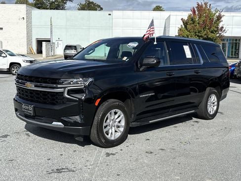 Certified 2024 Chevrolet Suburban LS image 6