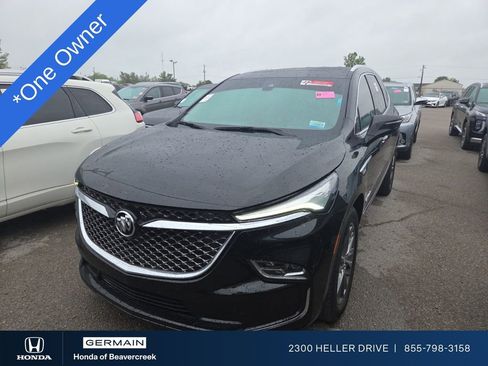 Used 2024 Buick Enclave Avenir w/ Avenir Technology Package FWD image 1