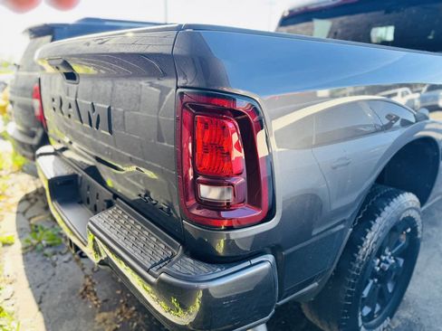 Used 2025 RAM 2500 Big Horn AWD/4WD image 7