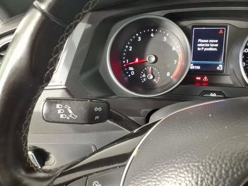 Used 2021 Volkswagen Tiguan SE R-Line w/ 3rd Row Seat Package image 27