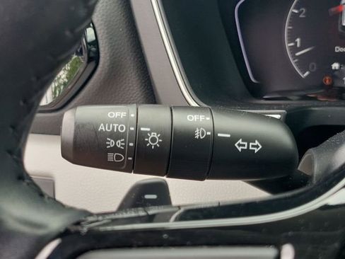 Used 2023 Honda Pilot Touring image 34