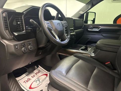Used 2025 Chevrolet Silverado 2500 LT w/ Trail Boss Package AWD/4WD image 10