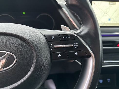 Used 2022 Hyundai Sonata Limited image 35