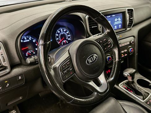 Used 2017 Kia Sportage EX w/ EX Premium Package image 18