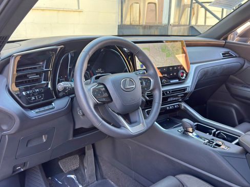 Used 2025 Lexus TX 350 AWD w/ Technology Package image 14