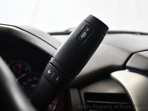 Used 2015 GMC Yukon XL SLE w/ Convenience Package image 39