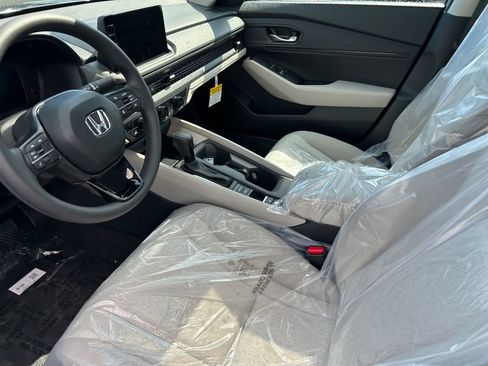 New 2026 Honda Accord SE image 11