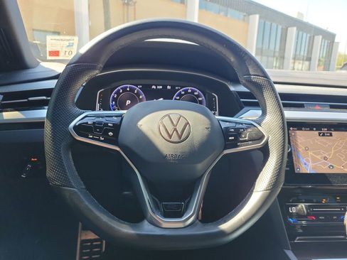 Used 2022 Volkswagen Arteon SE w/ Arteon MDO Package FWD image 22