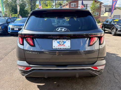 Used 2024 Hyundai Tucson SEL FWD image 6