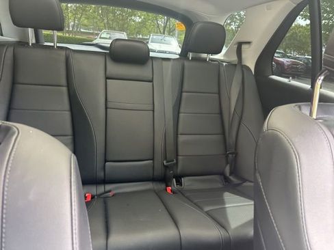 Used 2024 Mercedes-Benz GLE 350 4MATIC image 16