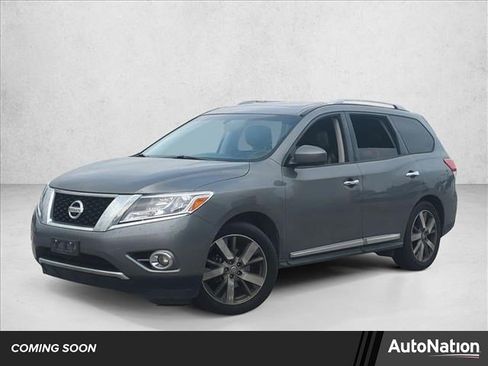 Used 2015 Nissan Pathfinder Platinum w/ Family Entertainment Package image 1