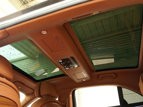 Used 2021 Bentley Flying Spur W12 w/ First Edition Specification AWD/4WD image 15