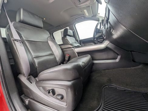 Used 2016 Chevrolet Silverado 2500 LTZ w/ Duramax Plus Package image 19