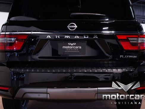 Used 2021 Nissan Armada Platinum w/ Captain's Chairs Package image 15