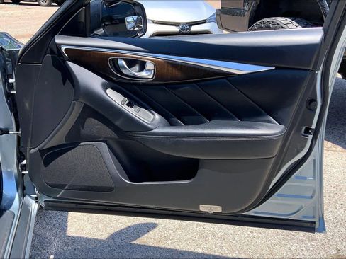Used 2018 INFINITI Q50 Luxe AWD/4WD image 22