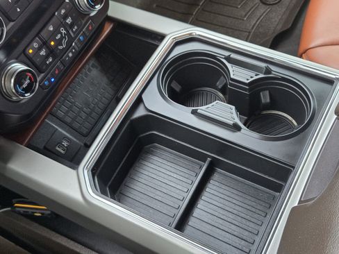 Used 2021 Ford F450 King Ranch w/ King Ranch Ultimate Package image 23