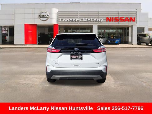 Used 2024 Ford Edge SEL AWD/4WD image 5