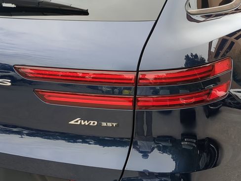 Used 2023 Genesis GV70 3.5T Sport w/ Sport Prestige Package image 37