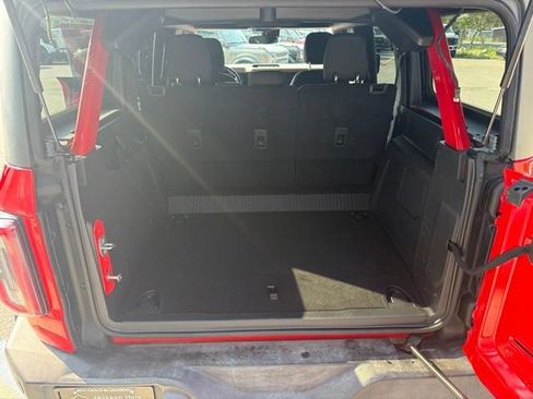 Used 2023 Ford Bronco Wildtrak AWD/4WD image 23