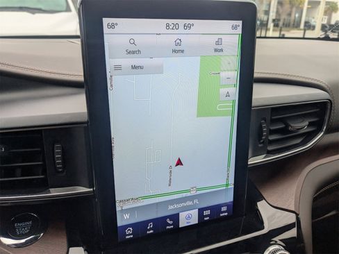 Used 2023 Ford Explorer King Ranch w/ Technology Package image 22