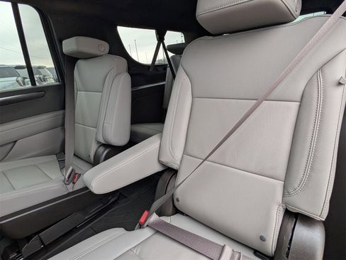 New 2026 Chevrolet Suburban LT w/ Comfort Package image 23