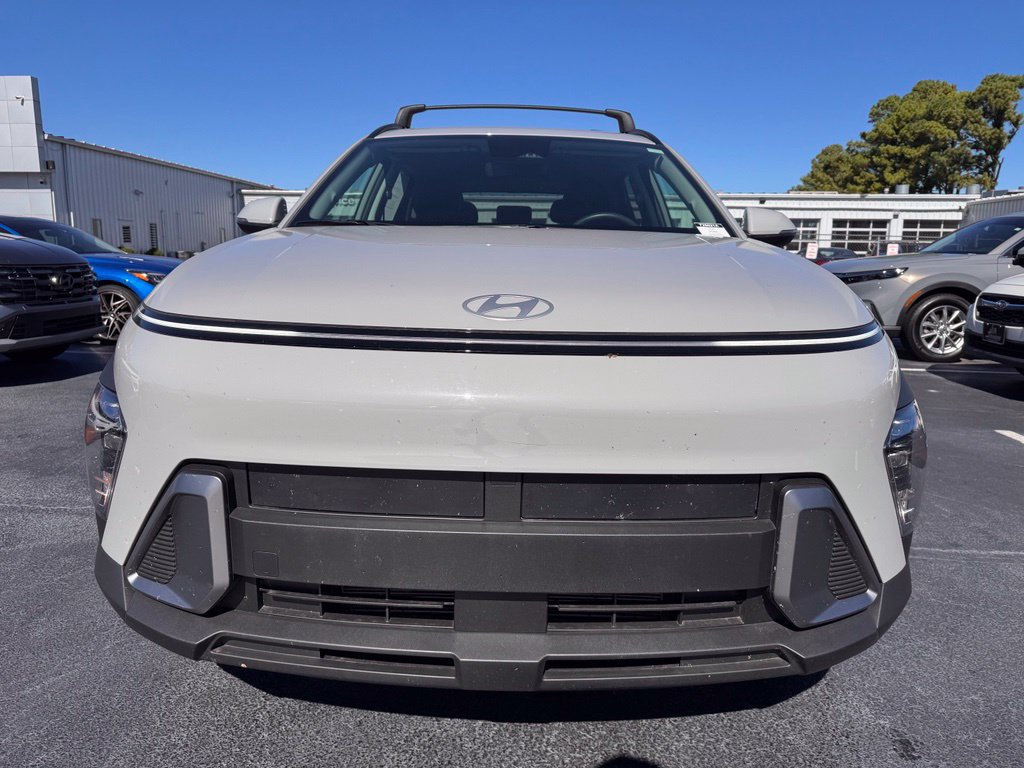 Used 2025 Hyundai Kona SEL AWD/4WD image 8
