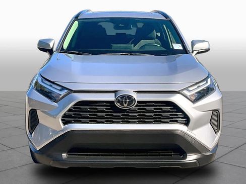Certified 2025 Toyota RAV4 XLE w/ Convenience Package AWD/4WD image 4