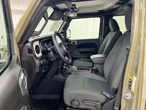 New 2026 Jeep Wrangler Willys AWD/4WD image 17