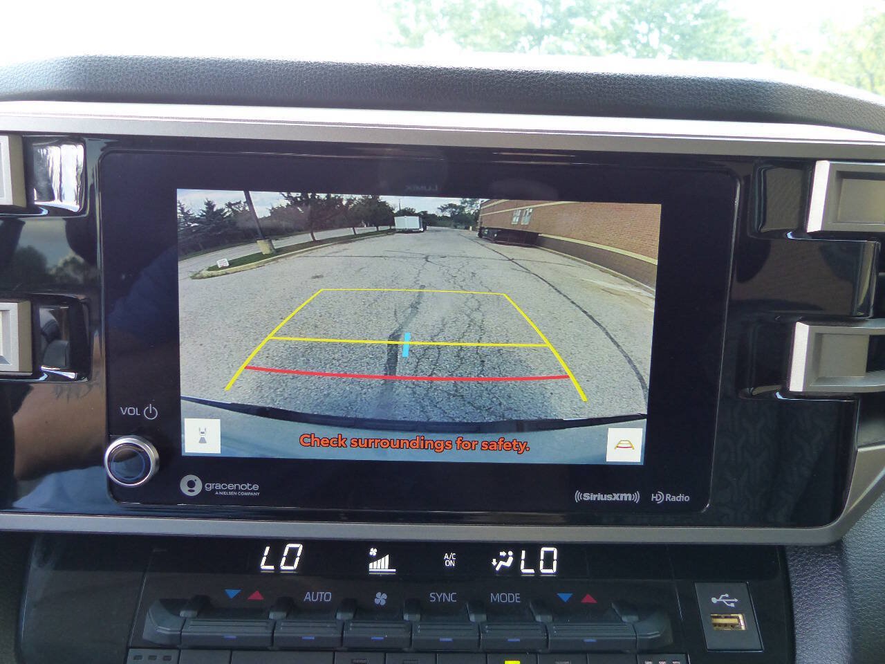 Used 2022 Toyota Tundra SR5 AWD/4WD image 40