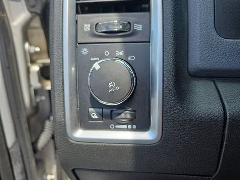 Used 2019 RAM 1500 Big Horn AWD/4WD image 24