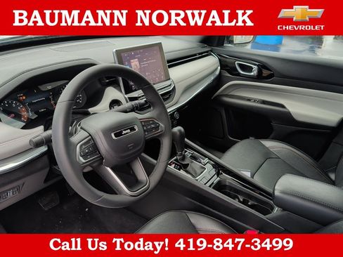 Used 2023 Jeep Compass Limited AWD/4WD image 22