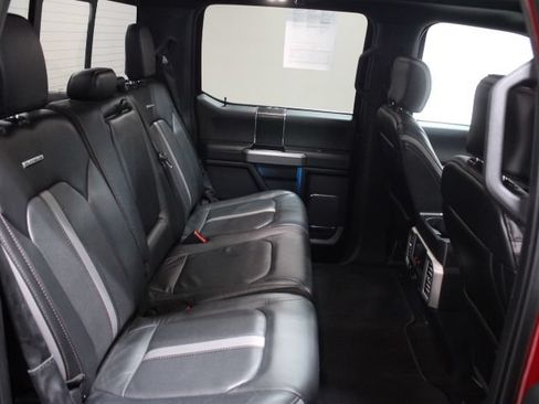 Used 2019 Ford F150 Platinum w/ Equipment Group 701A Luxury AWD/4WD image 29