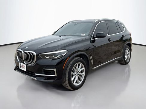 Used 2022 BMW X5 xDrive40i AWD/4WD image 3