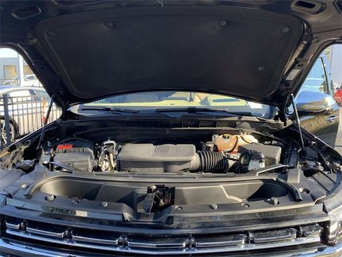 Used 2024 Chevrolet Tahoe Premier image 16