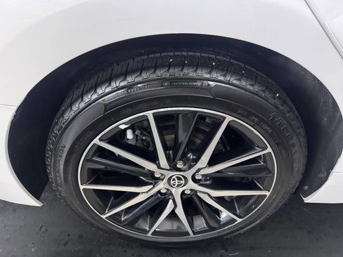 Used 2022 Toyota Camry SE AWD/4WD image 2