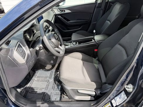 Used 2018 MAZDA MAZDA3 Sport image 16