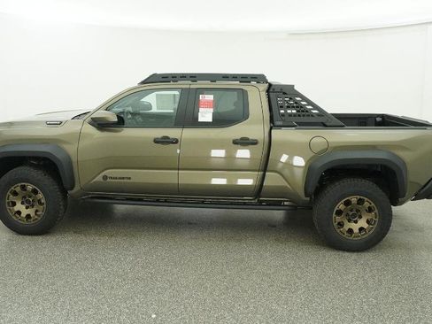 New 2025 Toyota Tacoma Trailhunter AWD/4WD image 22