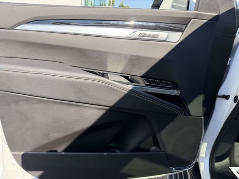 Used 2025 Cadillac Escalade Sport w/ LPO, ONYX Package AWD/4WD image 18