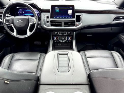 Used 2022 Chevrolet Tahoe Z71 w/ Luxury Package image 23