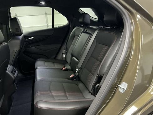 Certified 2023 Chevrolet Equinox RS FWD image 23