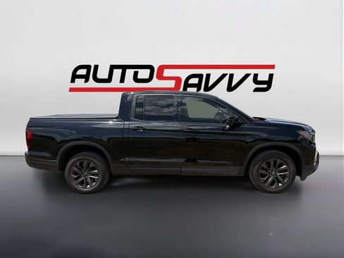 Used 2021 Honda Ridgeline Sport image 4