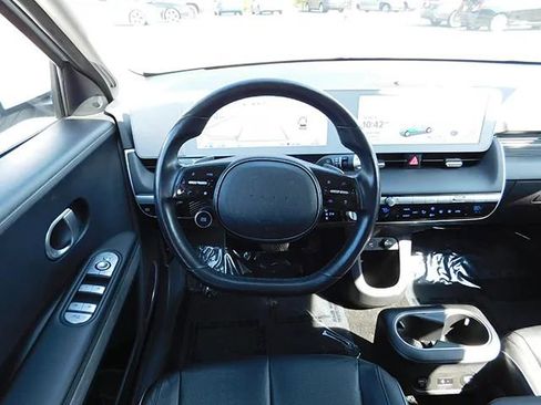 Used 2023 Hyundai Ioniq 5 SEL w/ Cargo Package AWD/4WD image 12