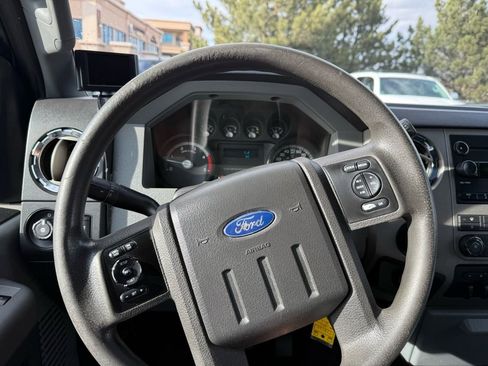 Used 2011 Ford F350 XLT w/ XLT Interior Pkg image 24